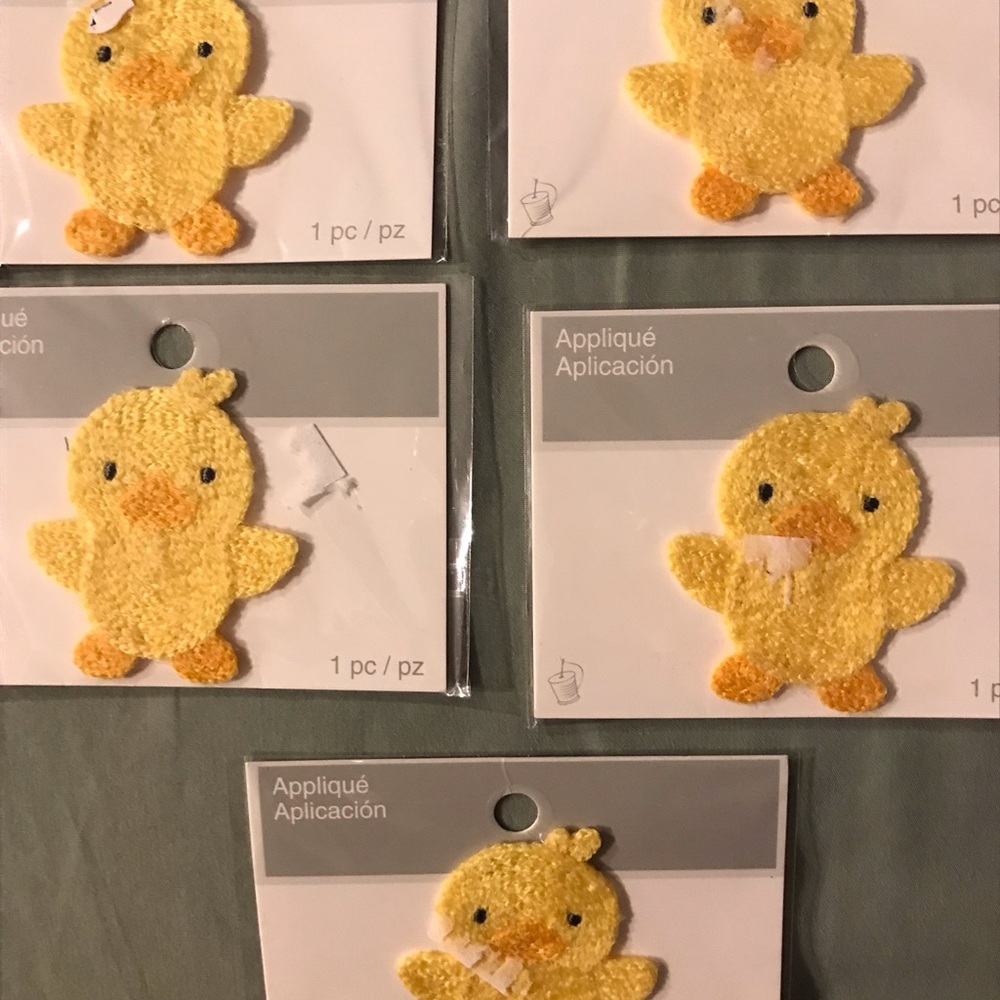 Simplicity Yellow Chick Appliqué Pack with Orange Beak and Feet